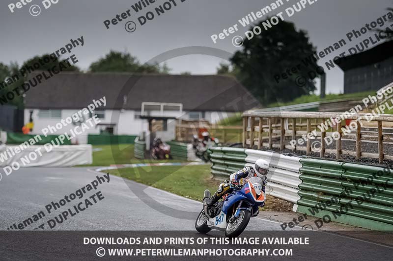 enduro digital images;event digital images;eventdigitalimages;mallory park;mallory park photographs;mallory park trackday;mallory park trackday photographs;no limits trackdays;peter wileman photography;racing digital images;trackday digital images;trackday photos